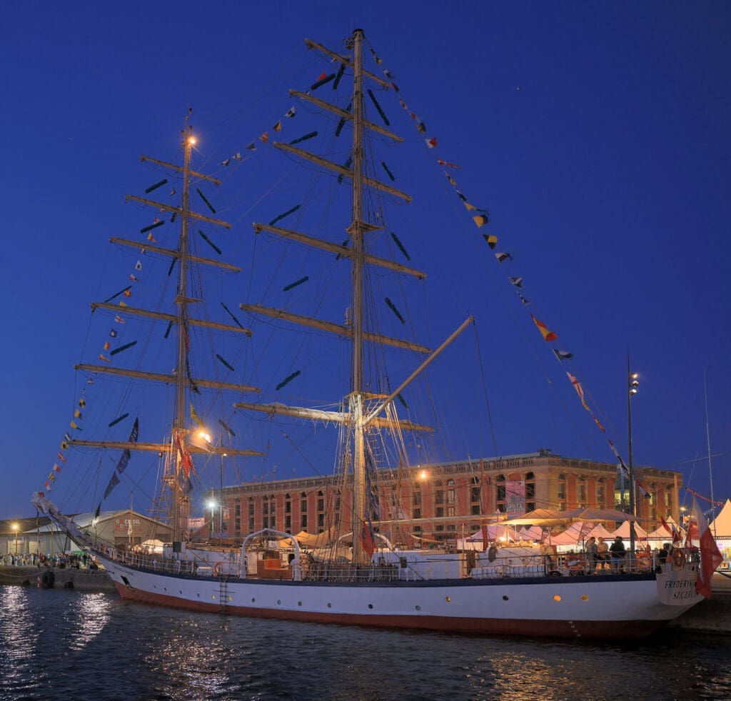Sailing ship "Fryderyk Szczecin"